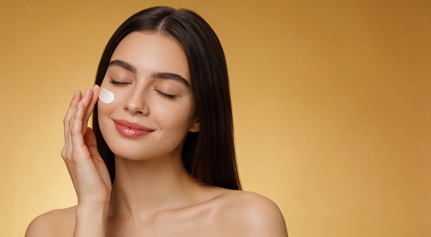 What Makes a Korean Glow Cream Effective for Glowing Skin?